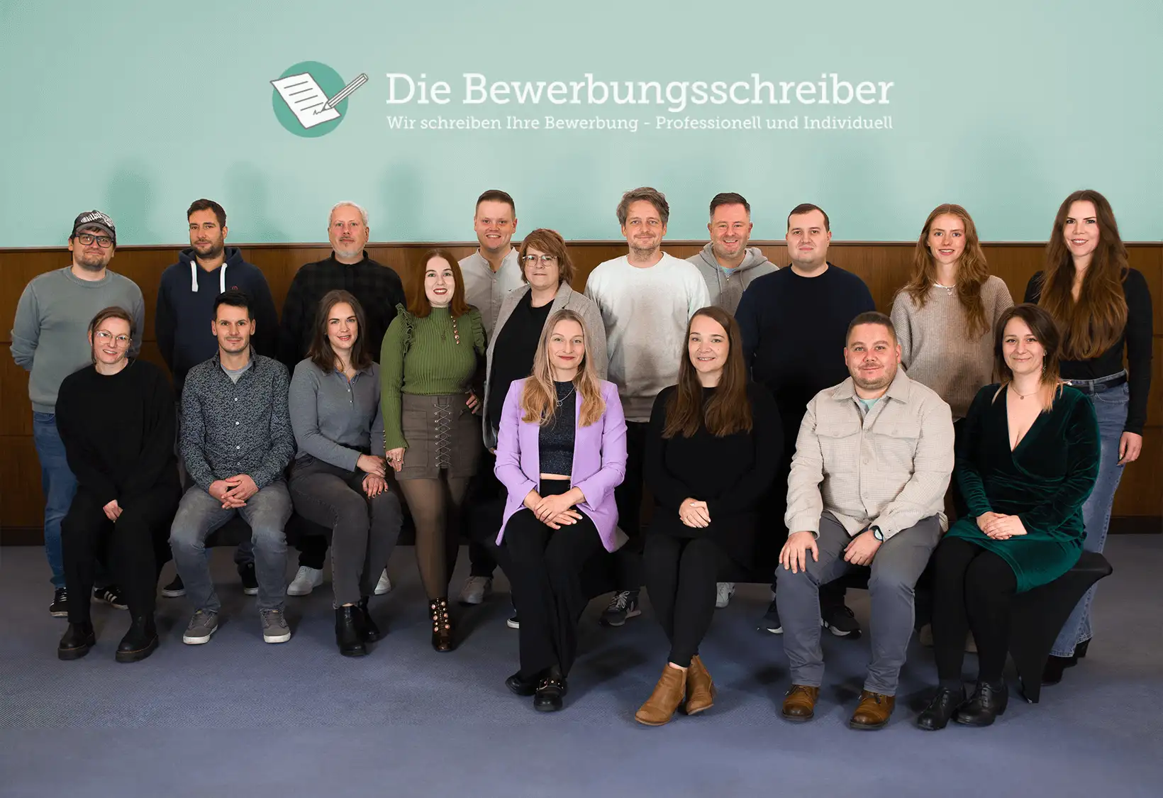 Unser Team - Wir erstellen Ihre professionelle Wohnungsbewerbung